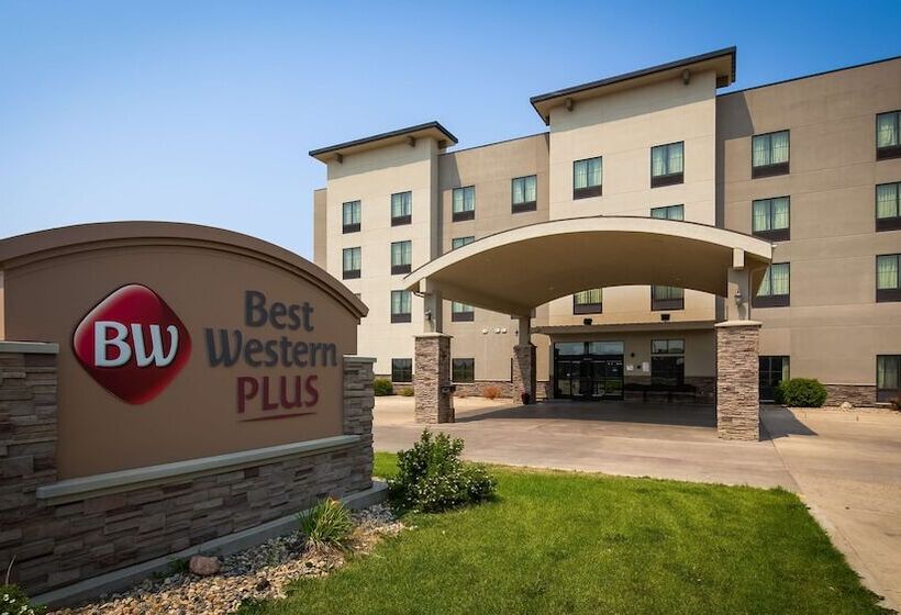 Best Western Plus Williston Hotel & Suites