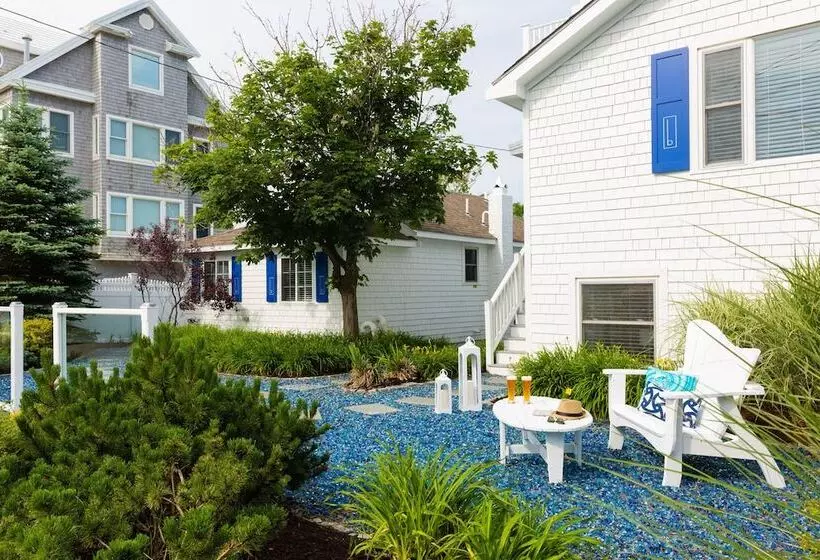 Отель Blue Inn On The Beach