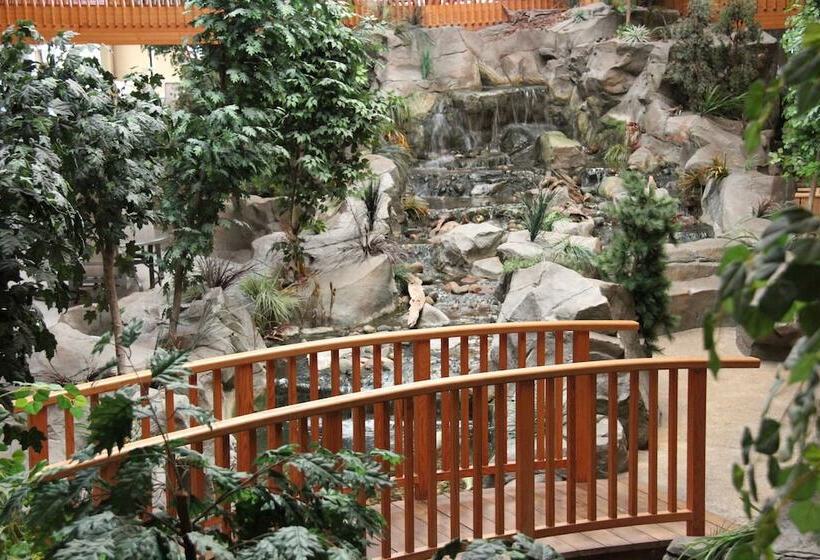 فندق C Mon Inn Grand Forks