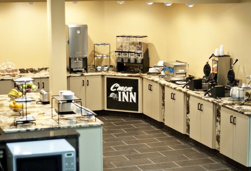 فندق C Mon Inn Grand Forks