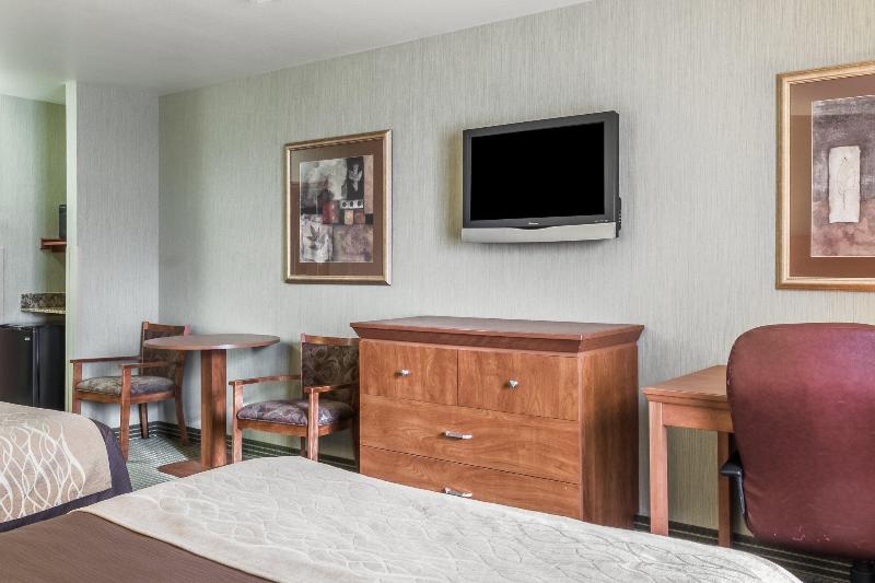 Hotel Comfort Inn & Suites Mitchell I 90