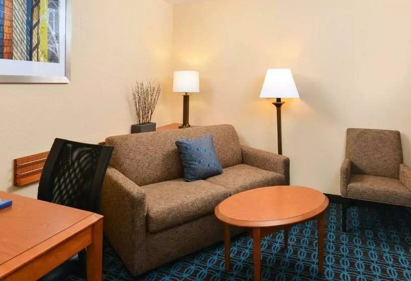 호텔 Fairfield Inn & Suites Bloomington