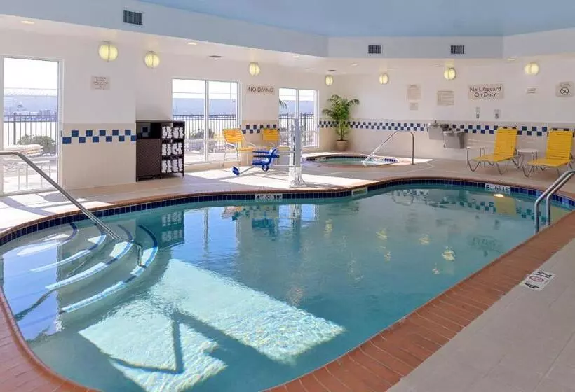 호텔 Fairfield Inn & Suites Bloomington