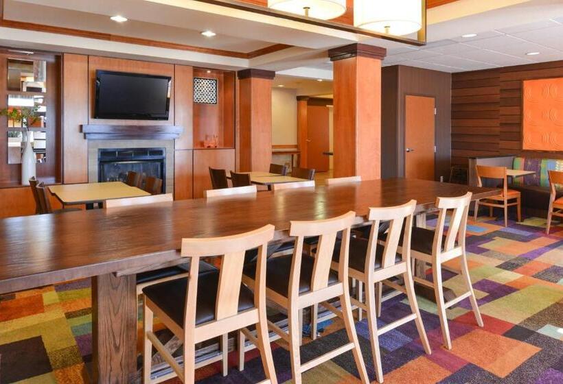 호텔 Fairfield Inn & Suites Bloomington