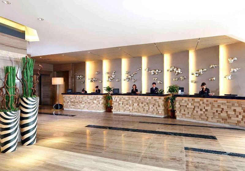 בית מלון כפרי Grand Mercure Jinan Sunshine