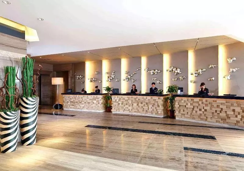 ホテル Grand Mercure Jinan Sunshine