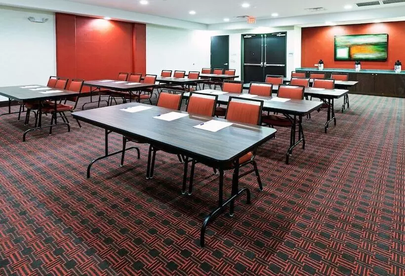 Holiday Inn Express Hotel And Suites Duncan, An Ihg