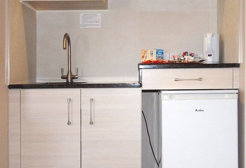 酒店 Marlborough House Guest House