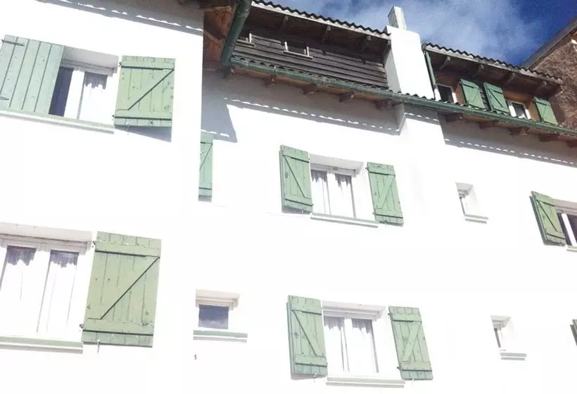 فندق Quimelen Lodge