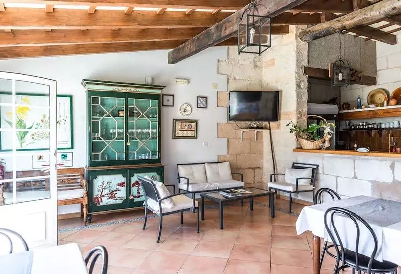 هتل روستایی Biniatram Agroturisme