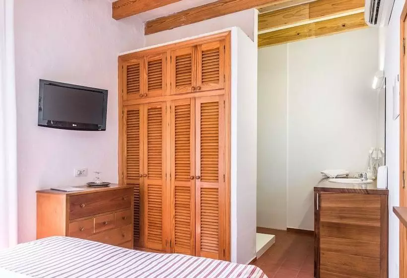 هتل روستایی Biniatram Agroturisme