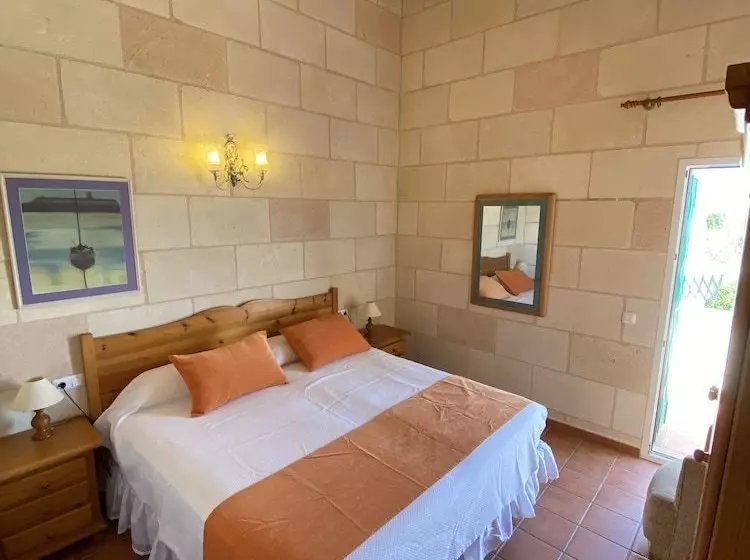 هتل روستایی Biniatram Agroturisme