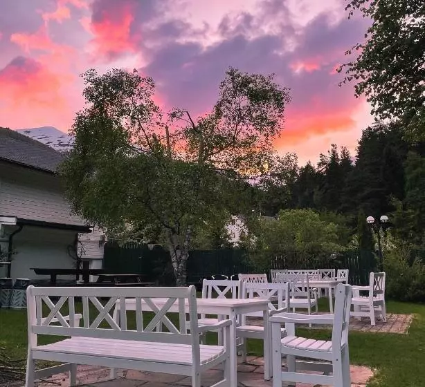 Отель Valldal Fjord Lodge B&b