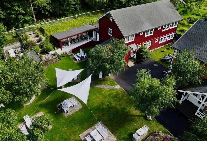Hotel Valldal Fjord Lodge B&b