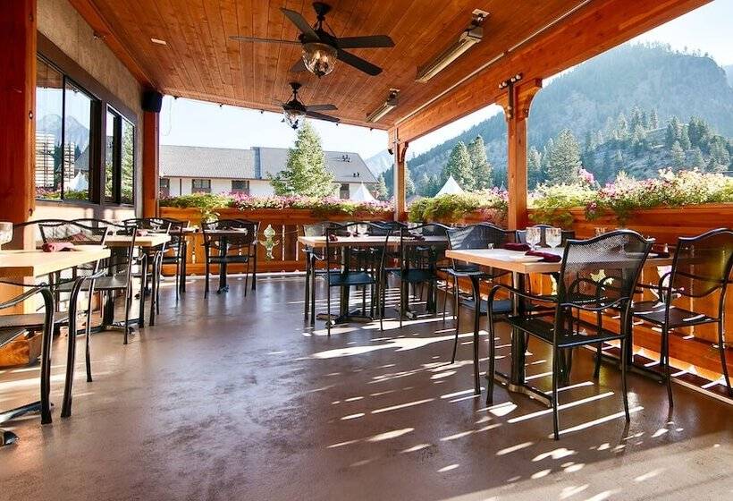 Icicle Village Resort