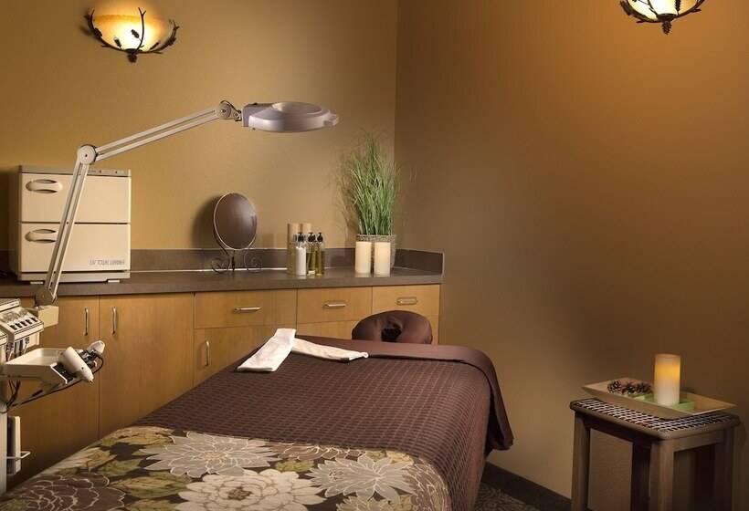 Icicle Village Resort