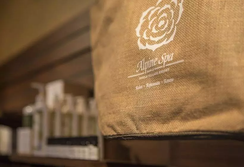 Icicle Village Resort