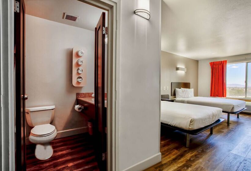 Motel 6hesperia, Ca  West Main Street I15