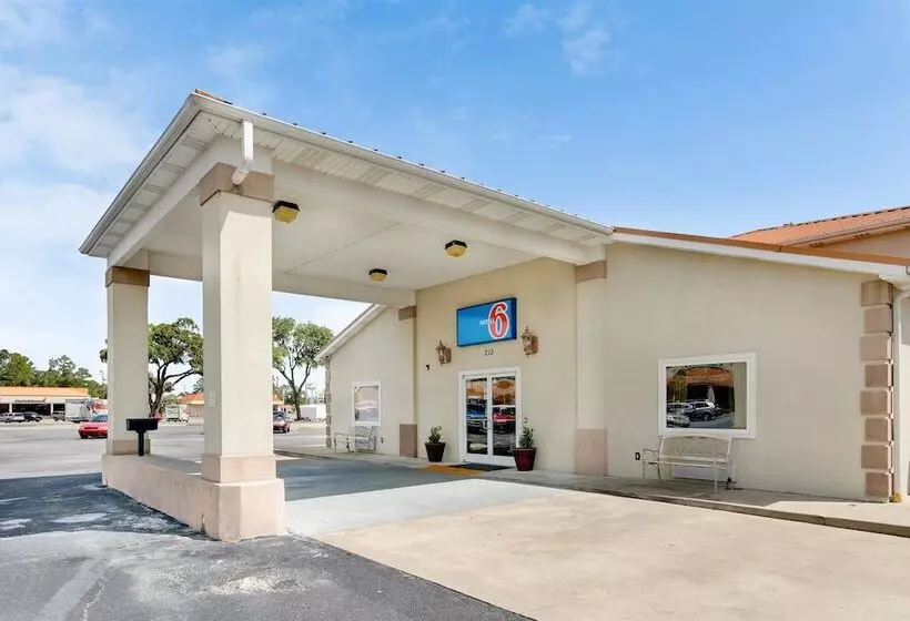 Motel 6hinesville, Ga