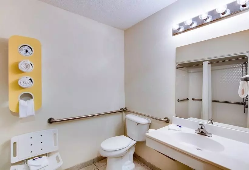 Motel 6hinesville, Ga