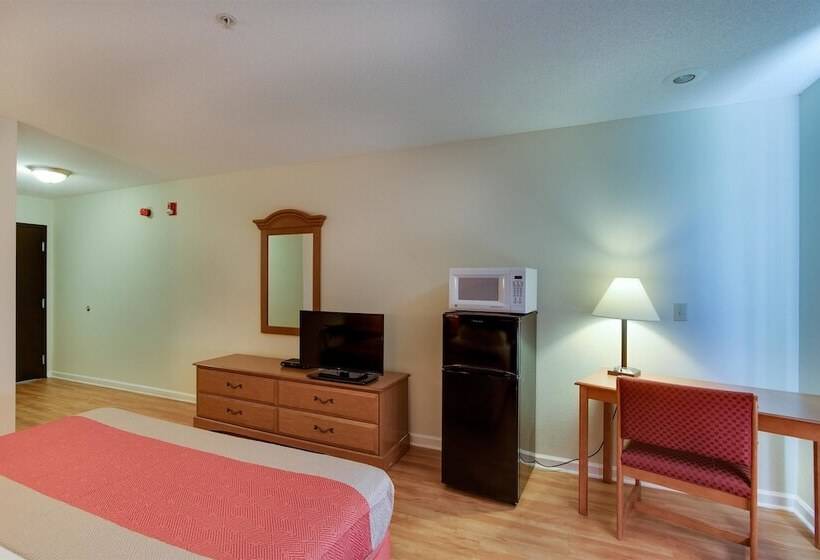 Motel 6hinesville, Ga