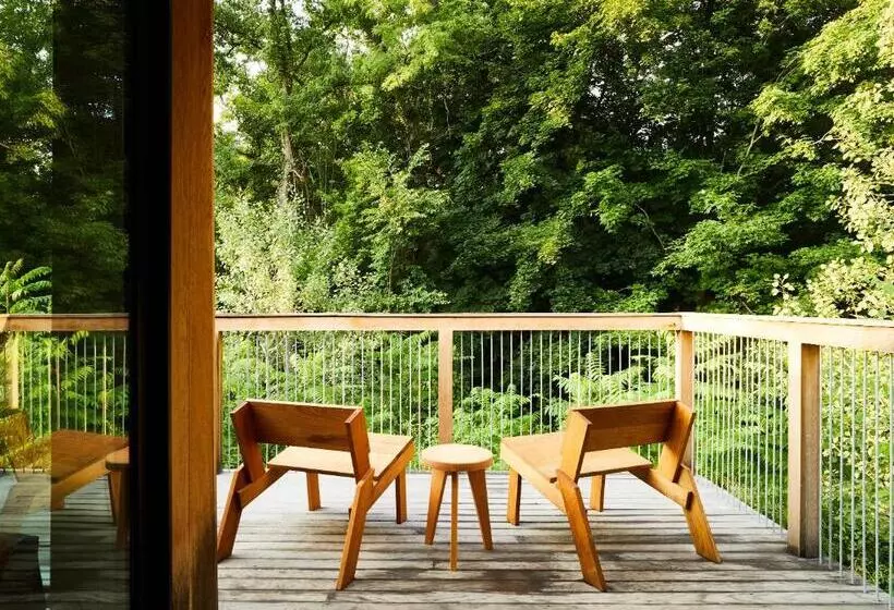 汽车旅馆 Tourists