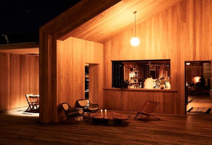 Мотель Tourists