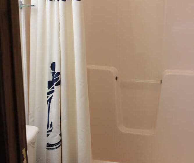 モーテル Wagon Wheel Inn