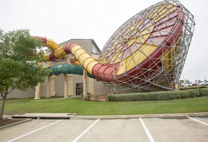 منتجع Great Wolf Lodge Grapevine