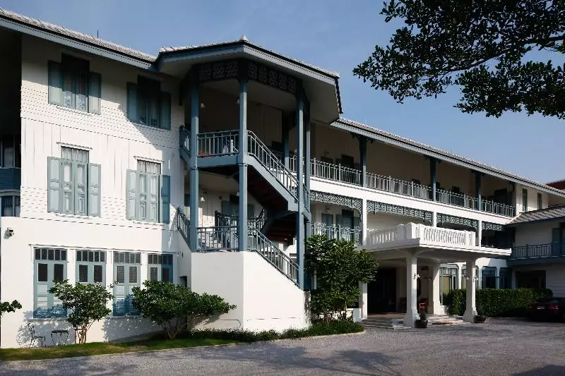 Devasom Hua Hin Resort