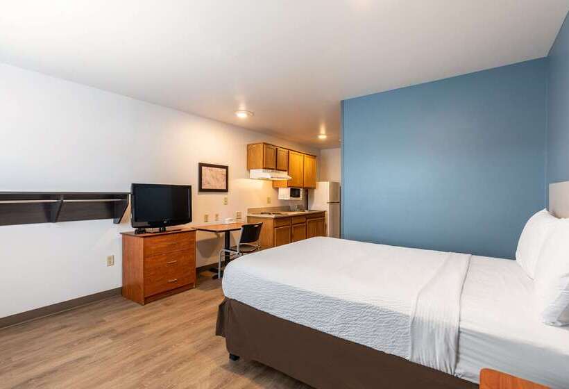 Extended Stay America Select Suites  Orlando  Sanford  Airport