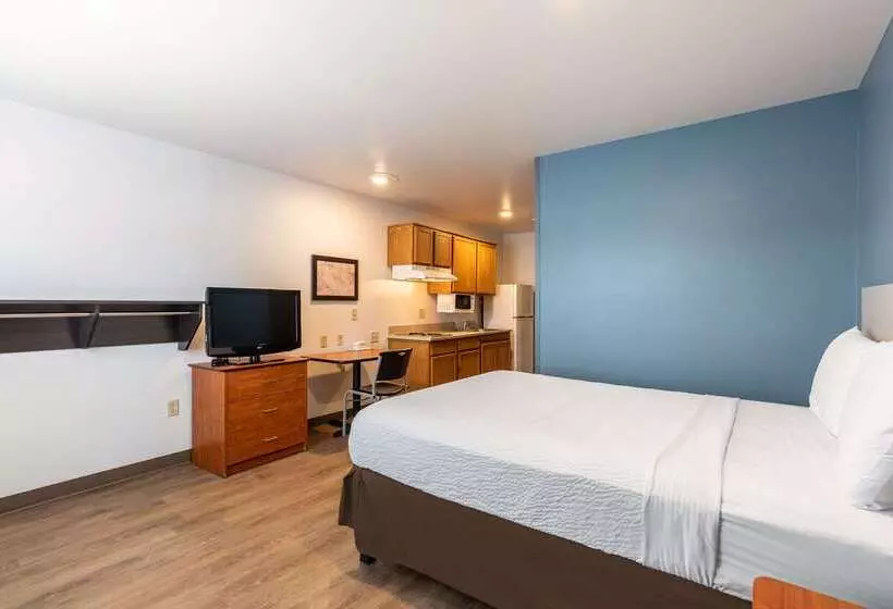 Extended Stay America Select Suites  Orlando  Sanford  Airport