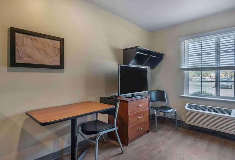Extended Stay America Select Suites  Orlando  Sanford  Airport