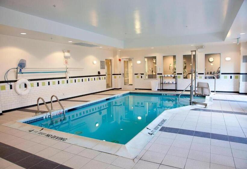 Fairfield Inn & Suites Bedford