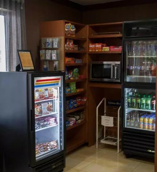 Fairfield Inn & Suites Bedford