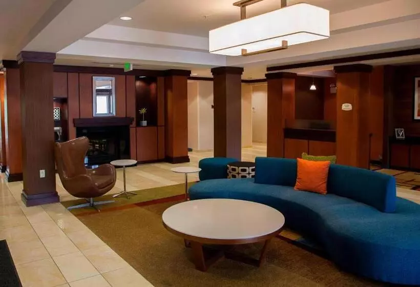 Fairfield Inn & Suites Bedford