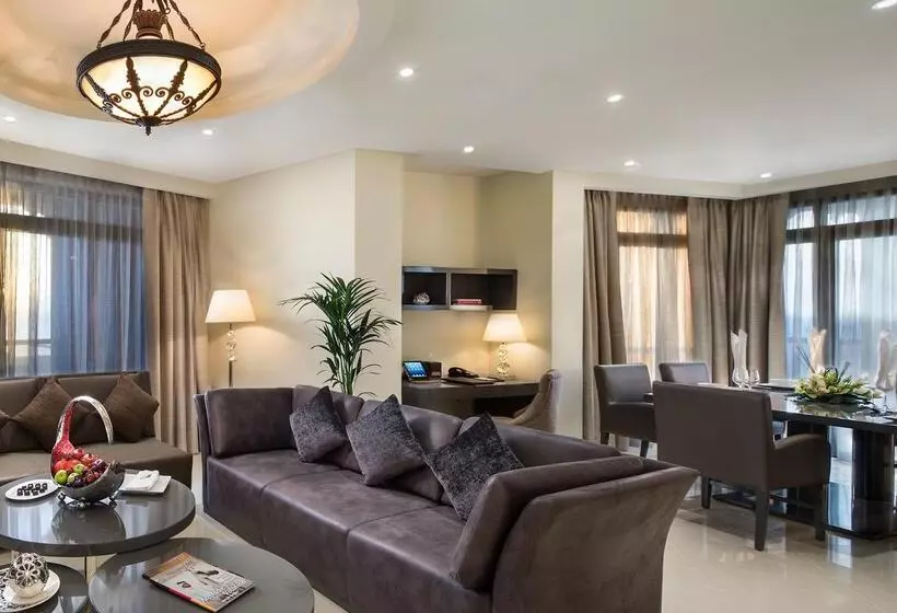 Hotel Bahi Ajman Palace