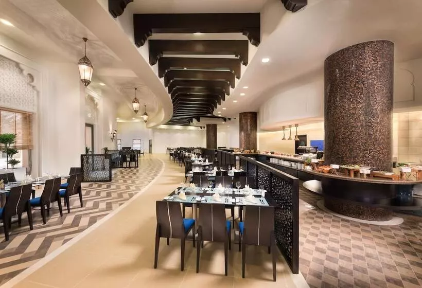 Hotel Bahi Ajman Palace