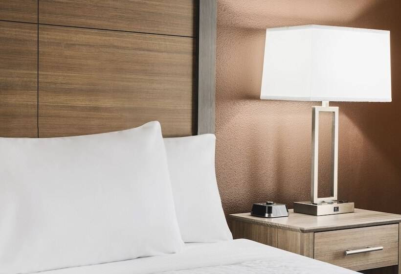 فندق Bitterroot River Inn And Conference Center