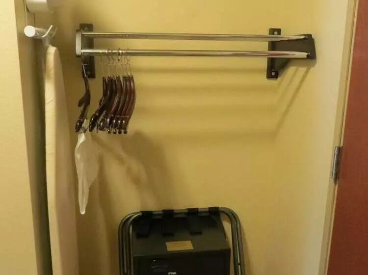 호텔 Cobblestone Inn & Suites Brillion