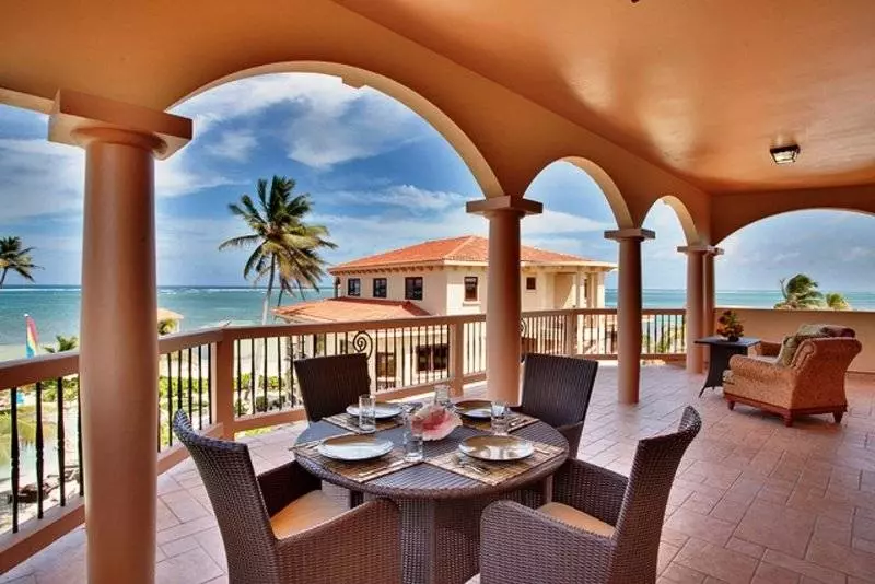 בית מלון כפרי Coco Beach Resort