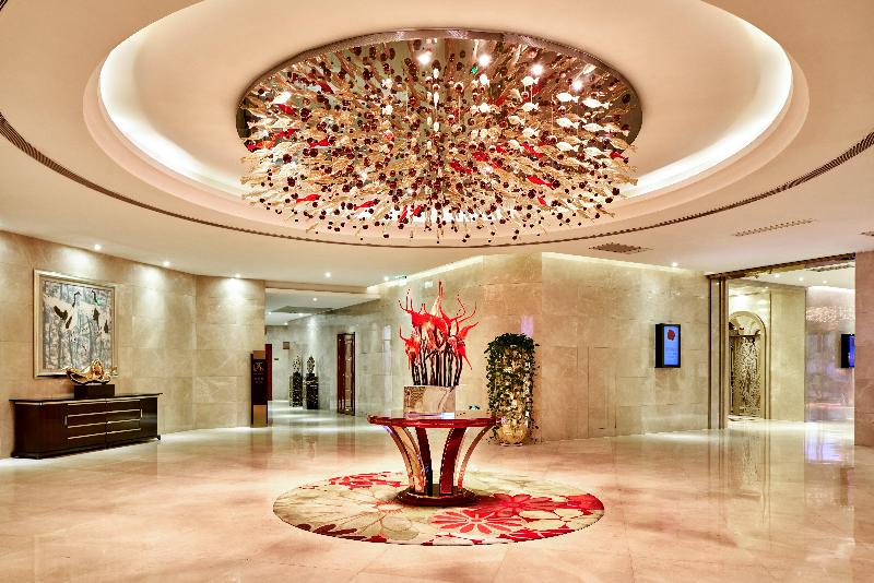 Отель Crowne Plaza Zhenjiang, An Ihg