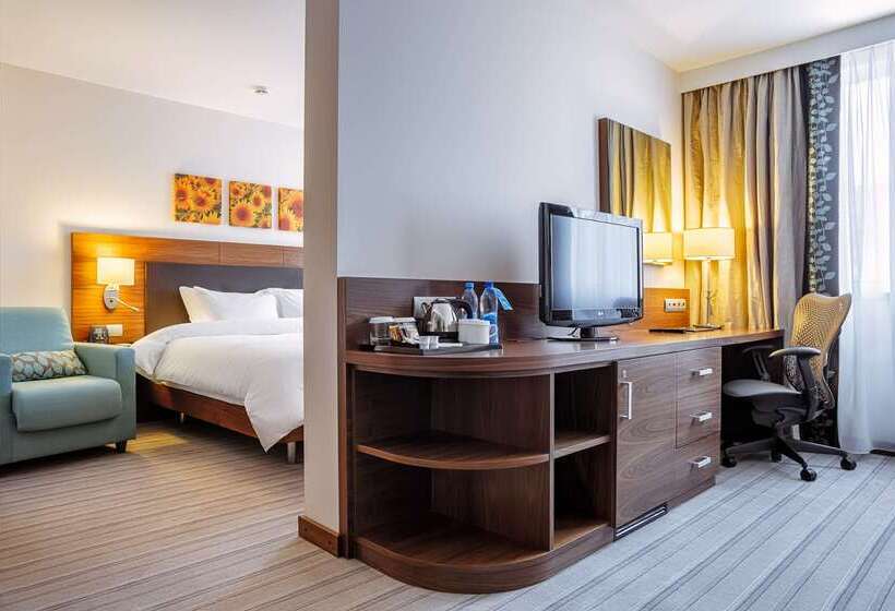 هتل Hilton Garden Inn Krasnodar