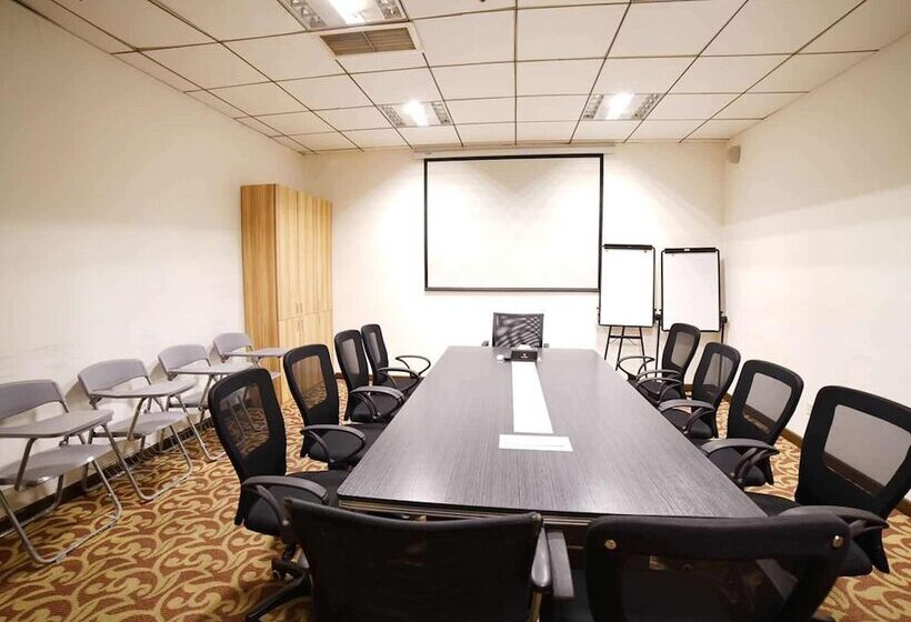 فندق Ibis Chengdu Yongfeng