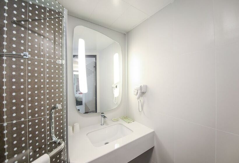 فندق Ibis Chengdu Yongfeng