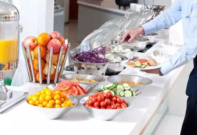 ホテル Ibis Weifang Qingnian Road