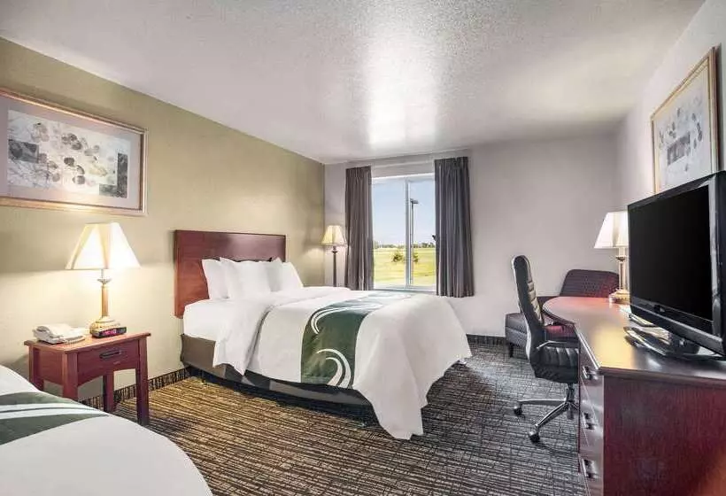 ホテル Quality Inn Parsons North