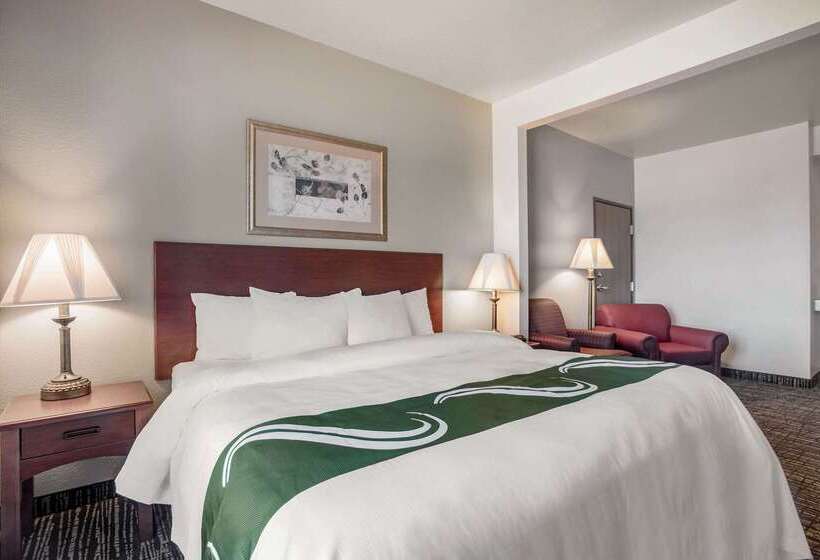 Szálloda Quality Inn Parsons North