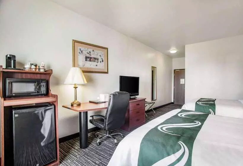 ホテル Quality Inn Parsons North