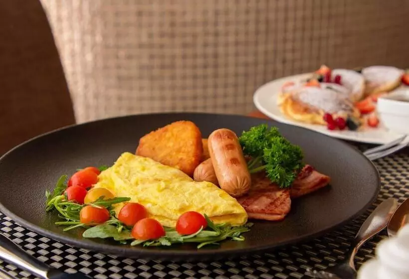هتل Swissôtel Al Ghurair Dubai